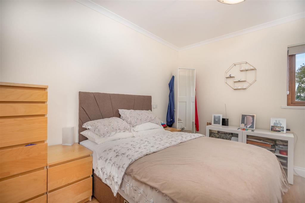 Annexe bedroom