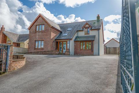 7 bedroom property with land for sale, Beulah, Newcastle Emlyn