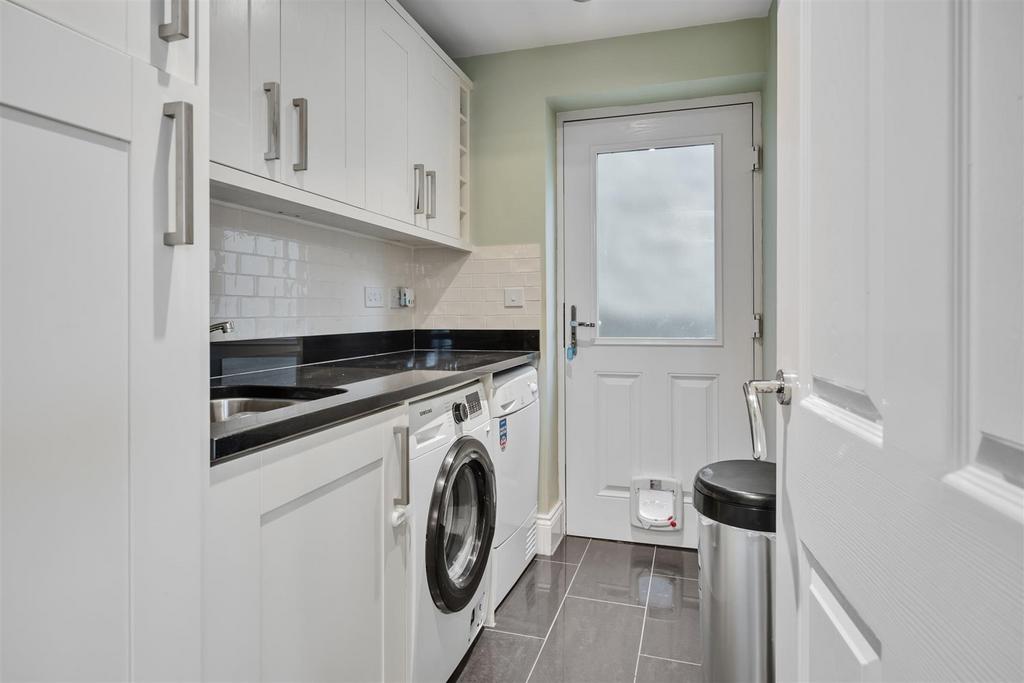 Utility Room.jpg