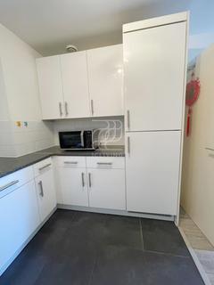2 bedroom flat to rent, Adagio Point, SE8