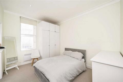 1 bedroom flat for sale, Cornwall Gardens, London SW7
