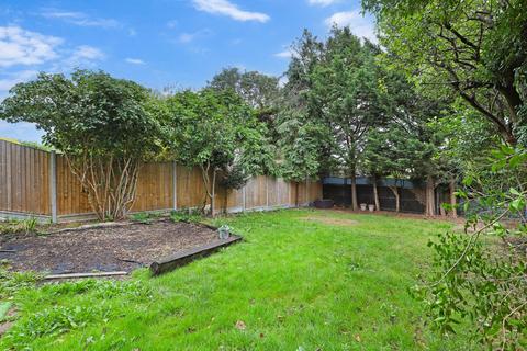 undefined, Malvern Drive, Woodford Green, IG8