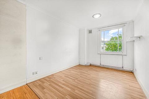 2 bedroom flat for sale, Inverness Terrace, Bayswater, London