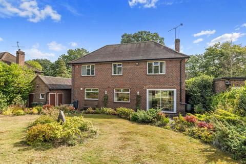 4 bedroom detached house for sale, Knowle Grove, Virginia Water