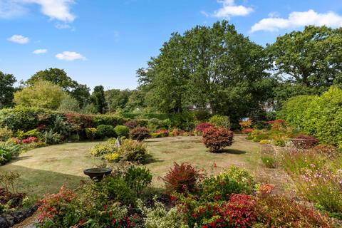 4 bedroom detached house for sale, Knowle Grove, Virginia Water