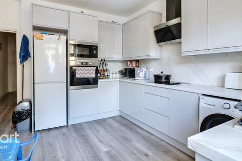 undefined, High Street South, London