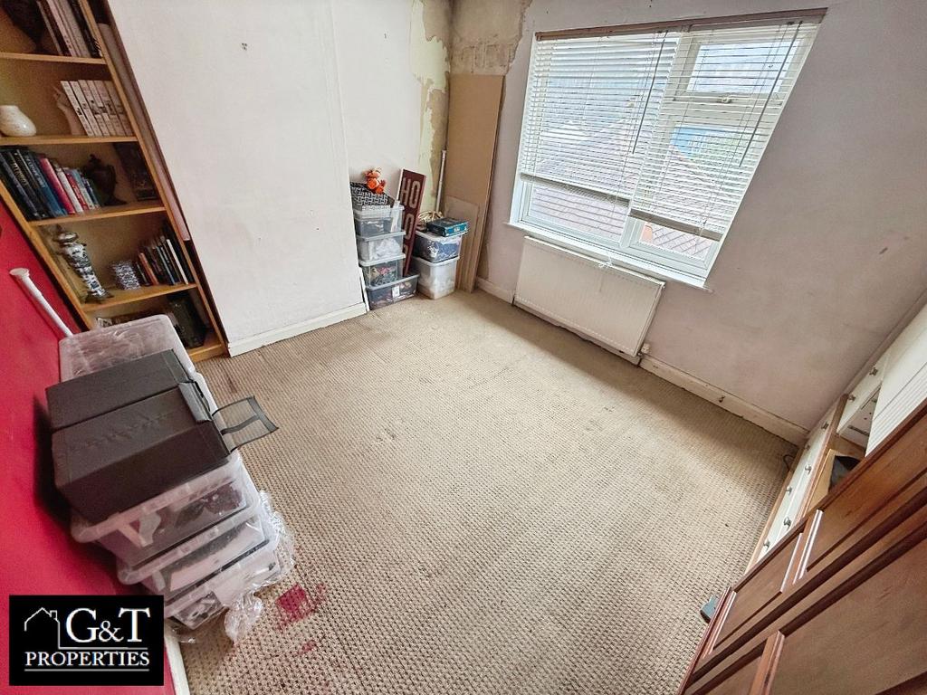 Second bedroom