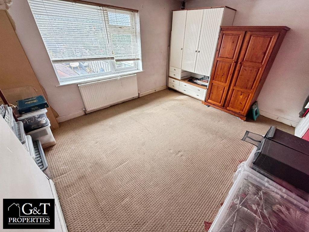 Second bedroom
