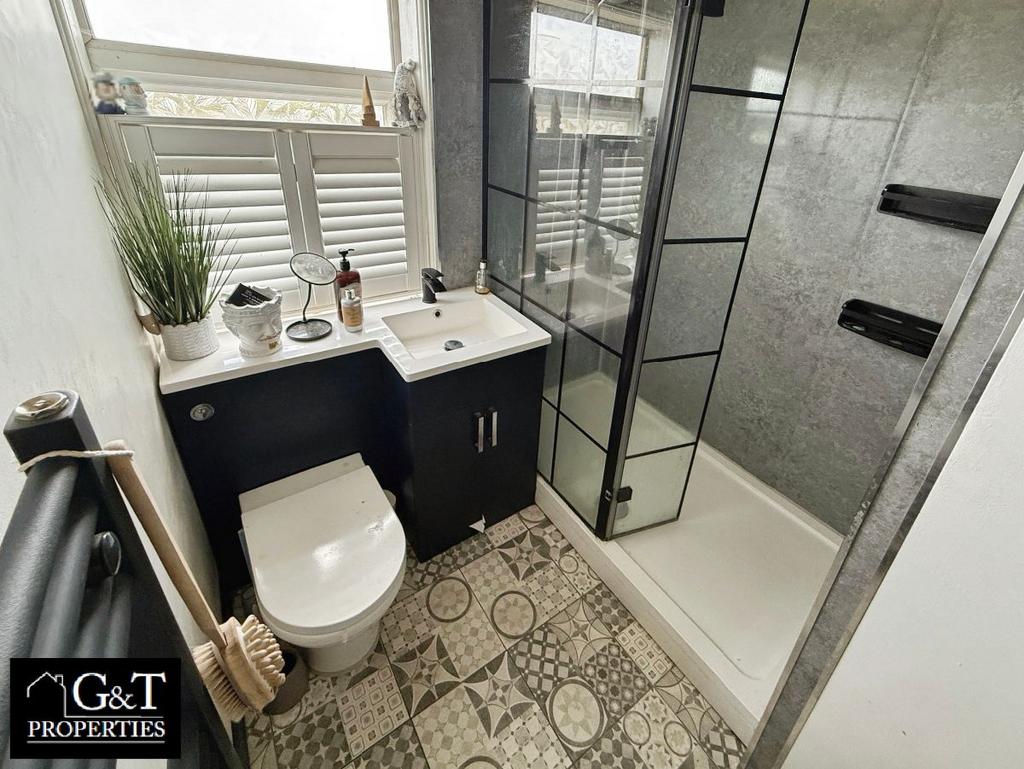 Family bathroom
