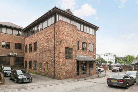 Office to rent, 268 A Chase Rd London N14 6HF