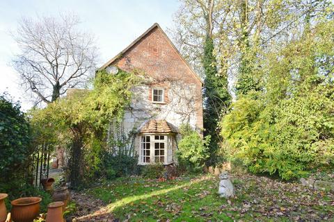 4 bedroom detached house for sale, Church Lane, Lewknor