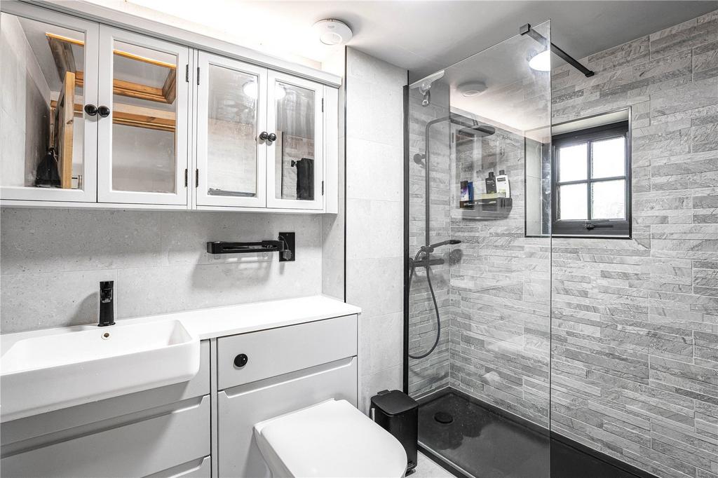 Ensuite