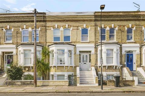 2 bedroom flat for sale, Bloom Park Road, London