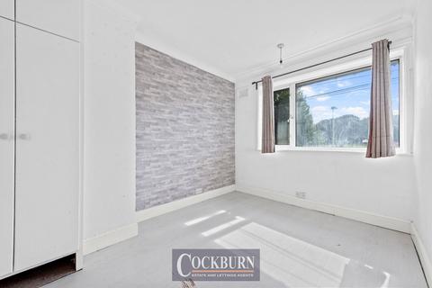 127 Castlecombe Road, London, SE9 4AS