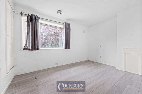 127 Castlecombe Road, London, SE9 4AS
