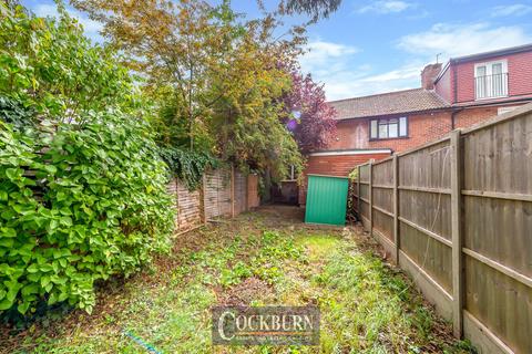 127 Castlecombe Road, London, SE9 4AS