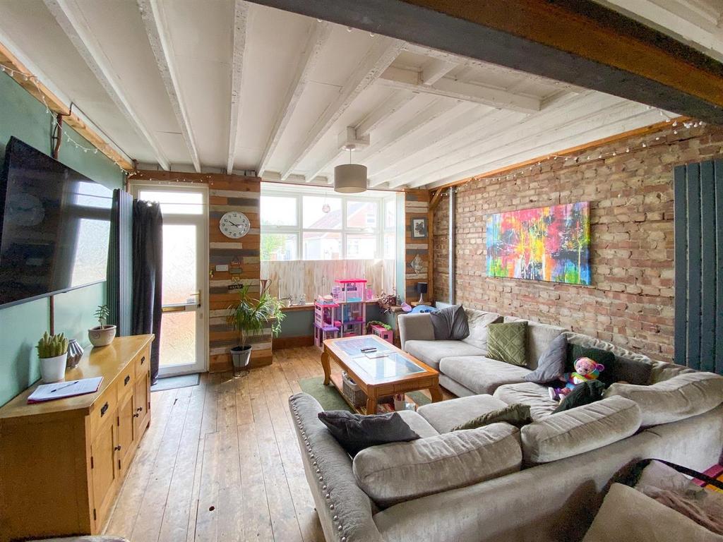 Lounge area.jpg