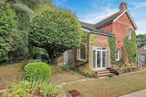 undefined, York Road, Broadstone, BH18
