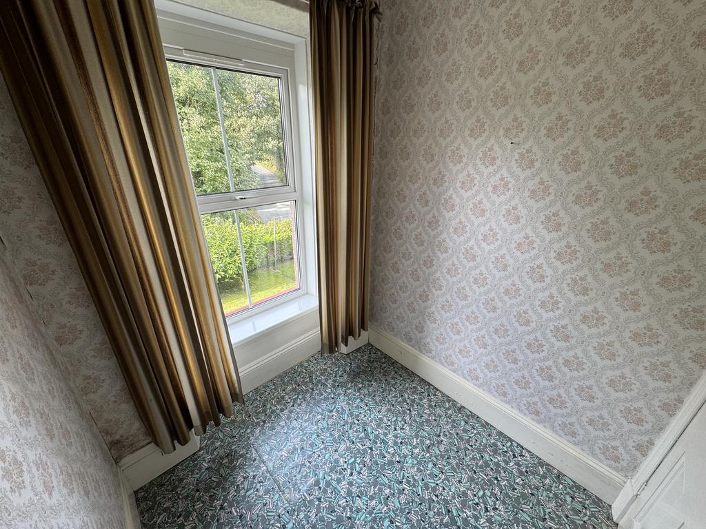 Box Room/Childs Bedroom 4