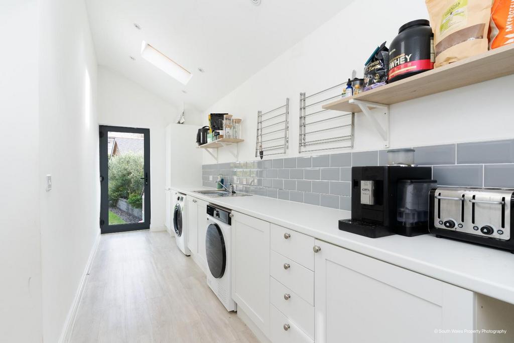 38 Victoria Road, Penarth-SWPP-HR-15.jpg