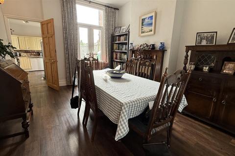 3 bedroom terraced house for sale, Beaumont Road, Birmingham B30