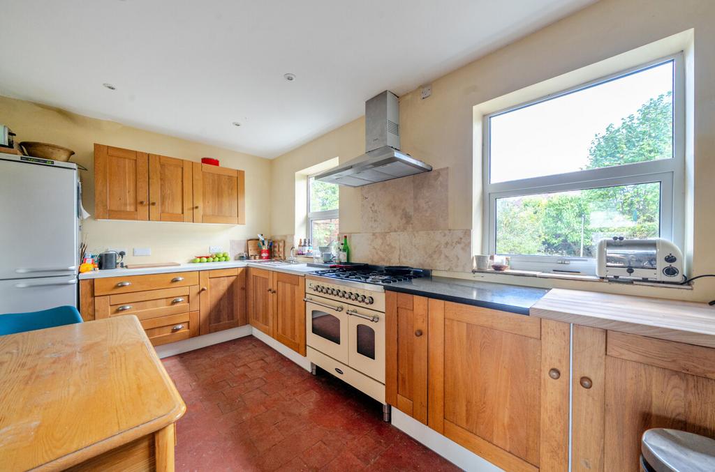 Kitchen/Breakfast Rm