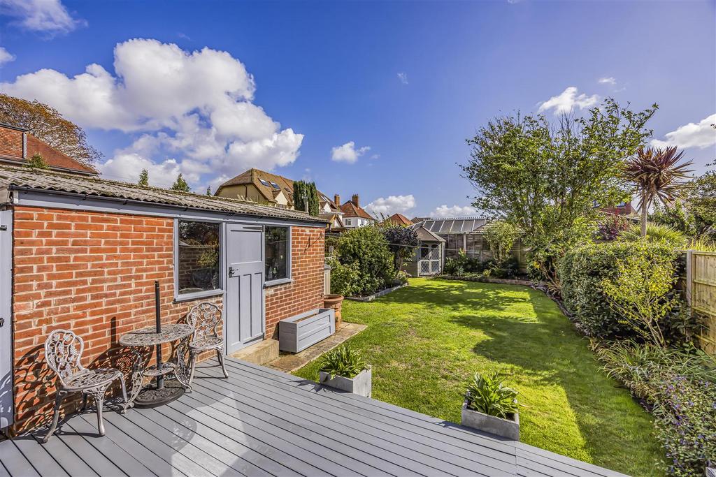 5 Woolner Avenue, Cosham-Portico Marketing-Sold By-4