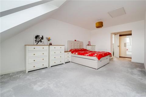 20 Great North Close, Wetherby, LS22 7AF