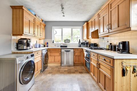 undefined, Tern Close, Mayland