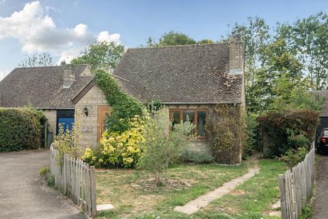 Witney,  Oxfordshire,  OX28