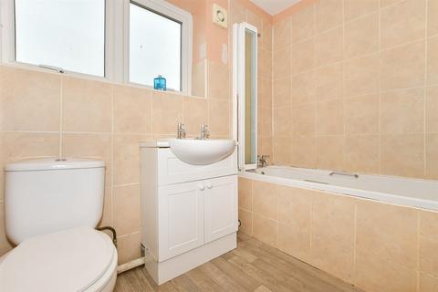 13 Anvil Close, Southwater, Horsham, RH13 9HD