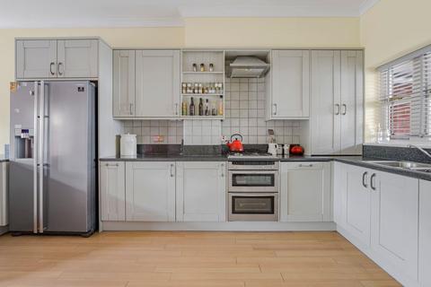 undefined, Kingston Road, Raynes Park SW20