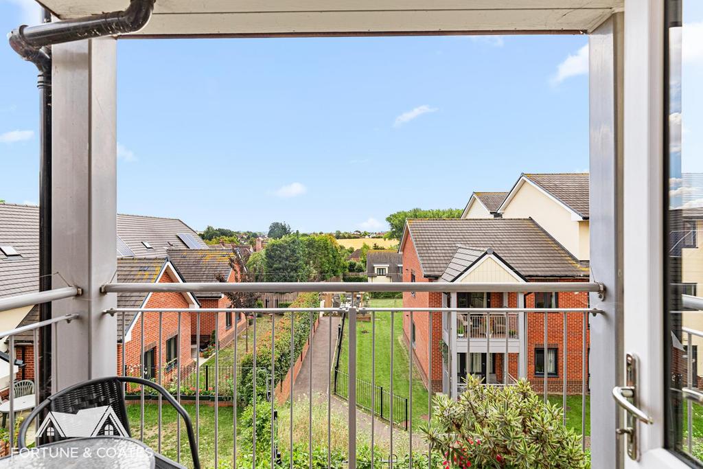 Debden House 20.jpg