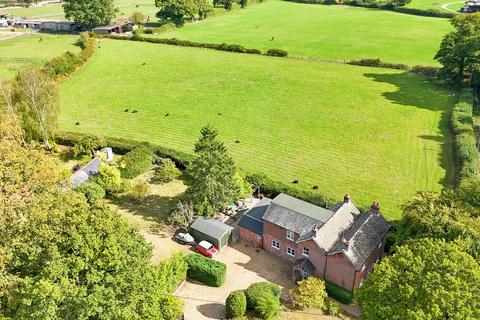 6 bedroom detached house for sale, Bartley Road, Woodlands, Southampton, SO40