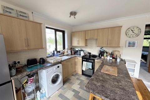 32 Castle Meadows, St Agnes, TR5 0UB