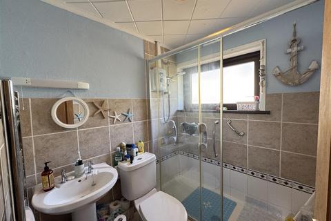 32 Castle Meadows, St Agnes, TR5 0UB