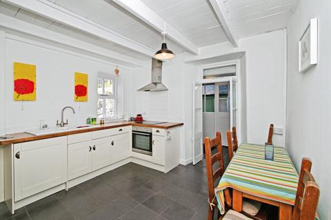 undefined, Fore Street, Marazion TR17