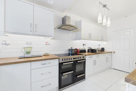5 bedroom detached house for sale, Station Road, Winslow, MK18 3ES