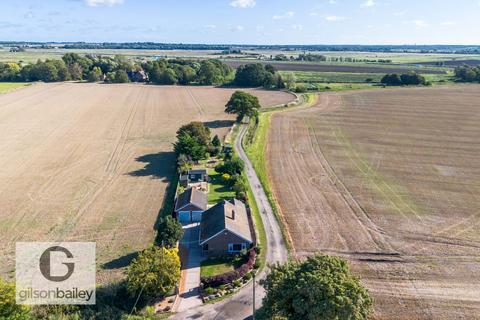 3 bedroom detached bungalow for sale, Horses Head, Norwich NR13