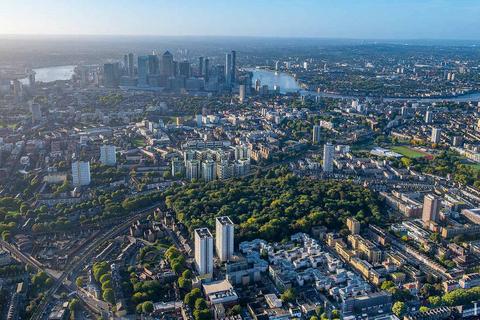 undefined, Bow Common Lane, London, E3 4