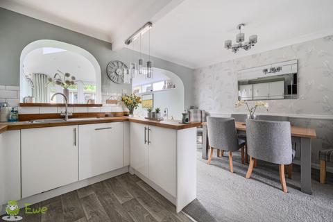 3 bedroom terraced house for sale, Hawkley Drive, Tadley RG26