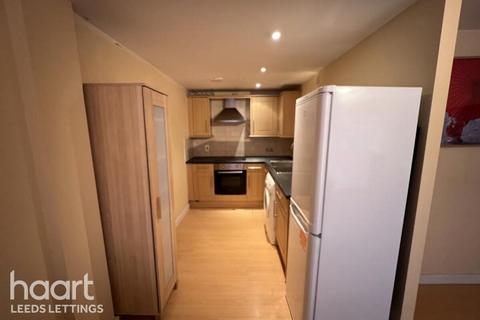 2 bedroom apartment to rent, Concord Street, Leeds