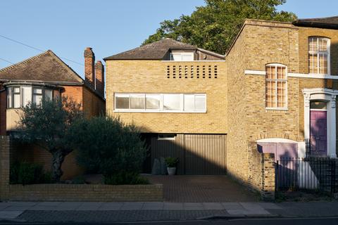 undefined, Harley Grove, London E3