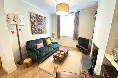 27 Brunswick Street, Shaw, Oldham, OL2 7RY