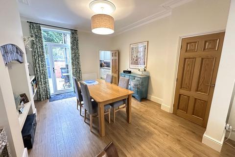 27 Brunswick Street, Shaw, Oldham, OL2 7RY