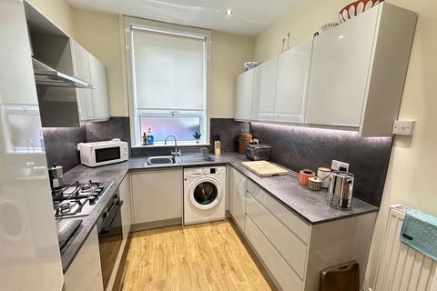 27 Brunswick Street, Shaw, Oldham, OL2 7RY