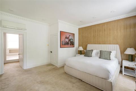 6 Connaught Square, London, W2 2HG