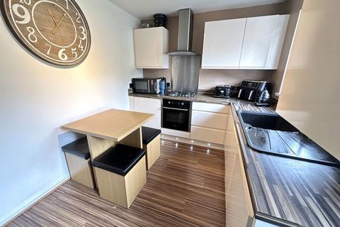 11 Adswood Close, Oldham, OL4 2JU