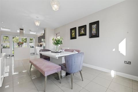 undefined, Oak Crescent, Wickford, Essex, SS11