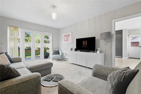 4 bedroom detached house for sale, Oak Crescent, Wickford, SS11